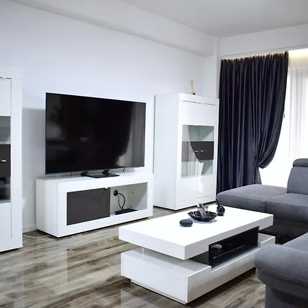 Urban Haven Apartment